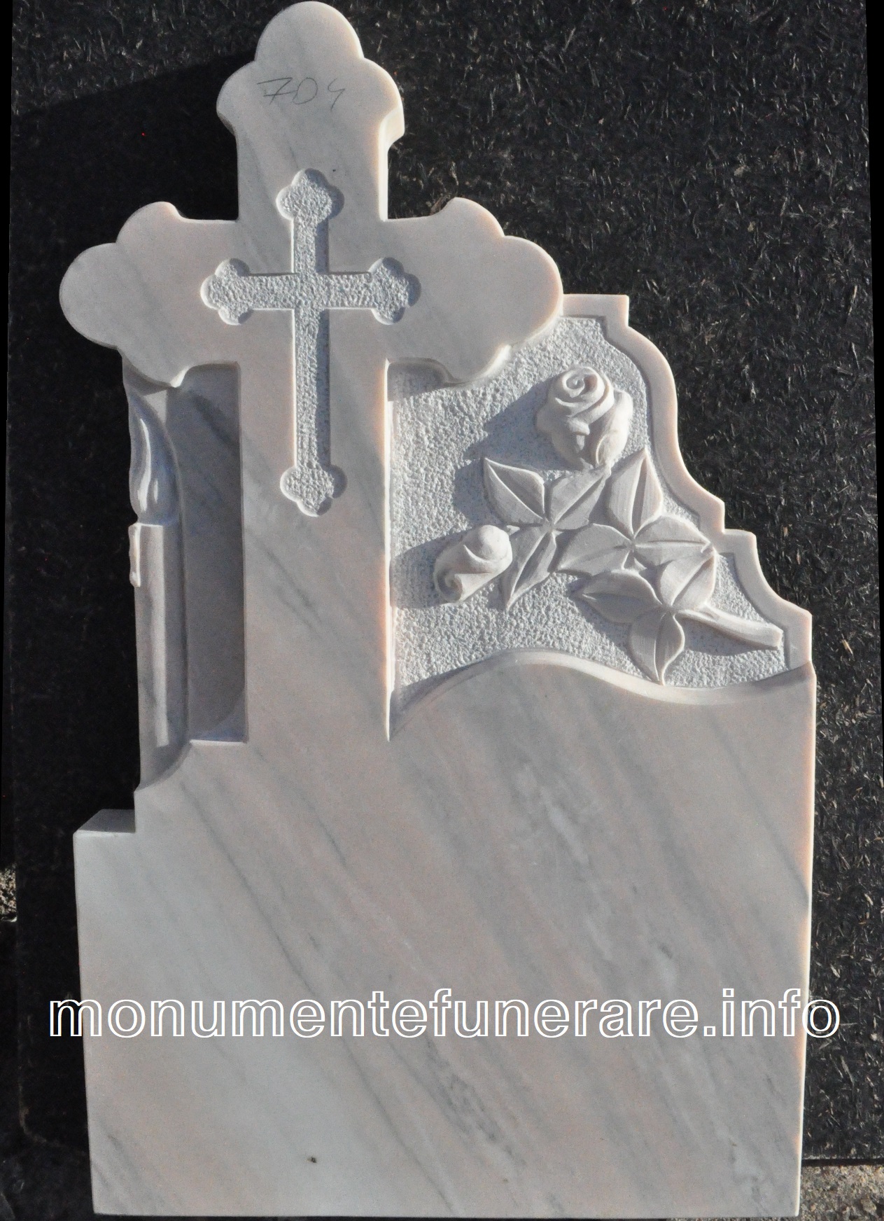 monument funerar model 704