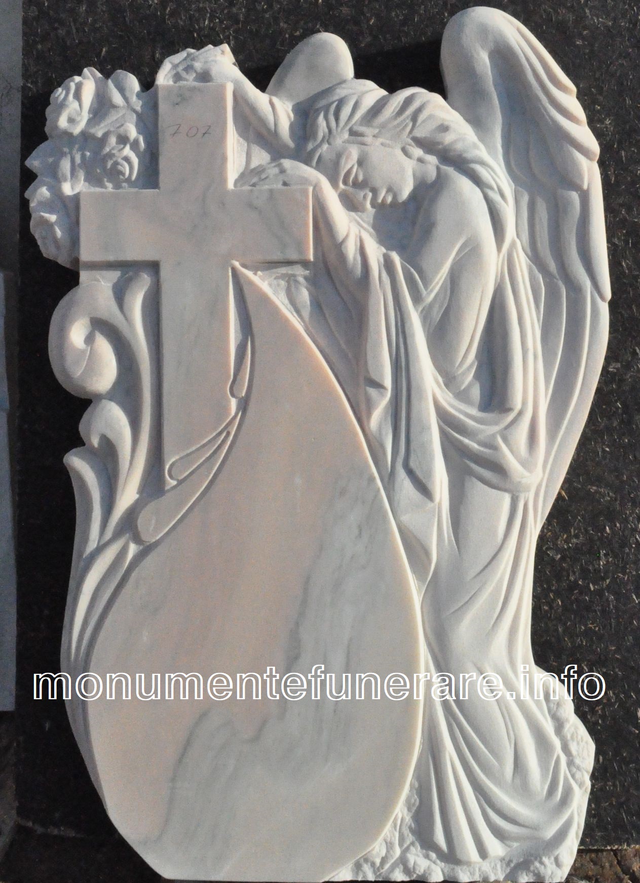 monument funerar model 707